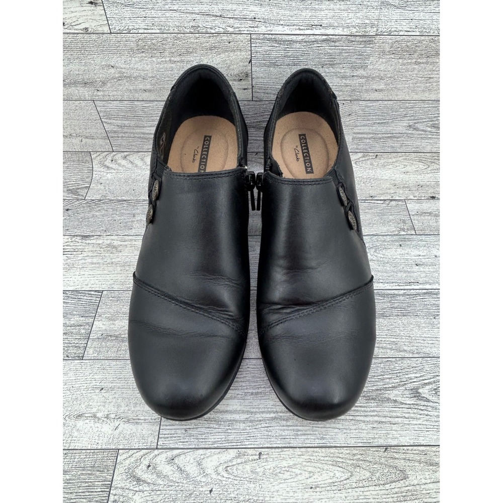 Clarks Collection Black Leather Zip Shooties Block Heel Buttons Women Sz 7.5M